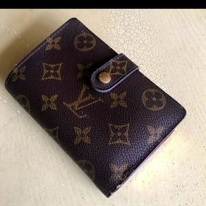 Authentic Louis Vuitton Wallet